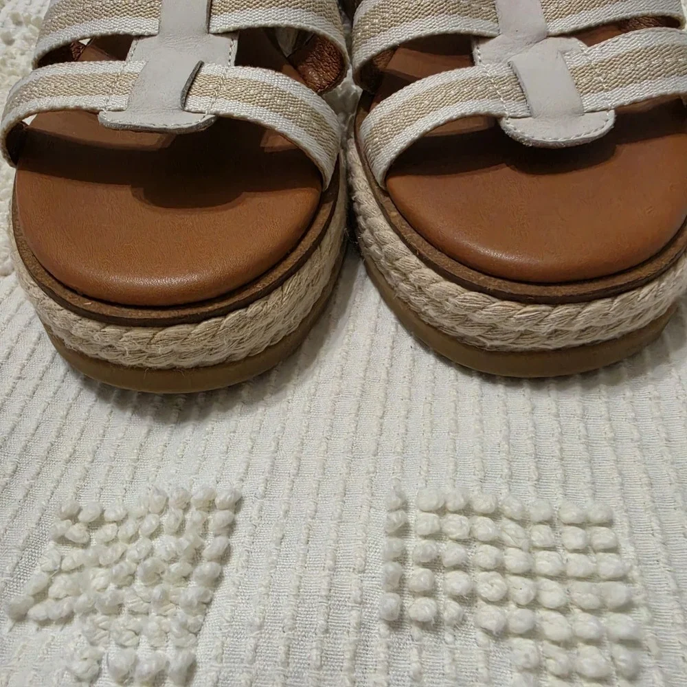 Lucky Brand Emiley Strappy Platform Sandals Rope Size 9M Espadrille Ivory Beige